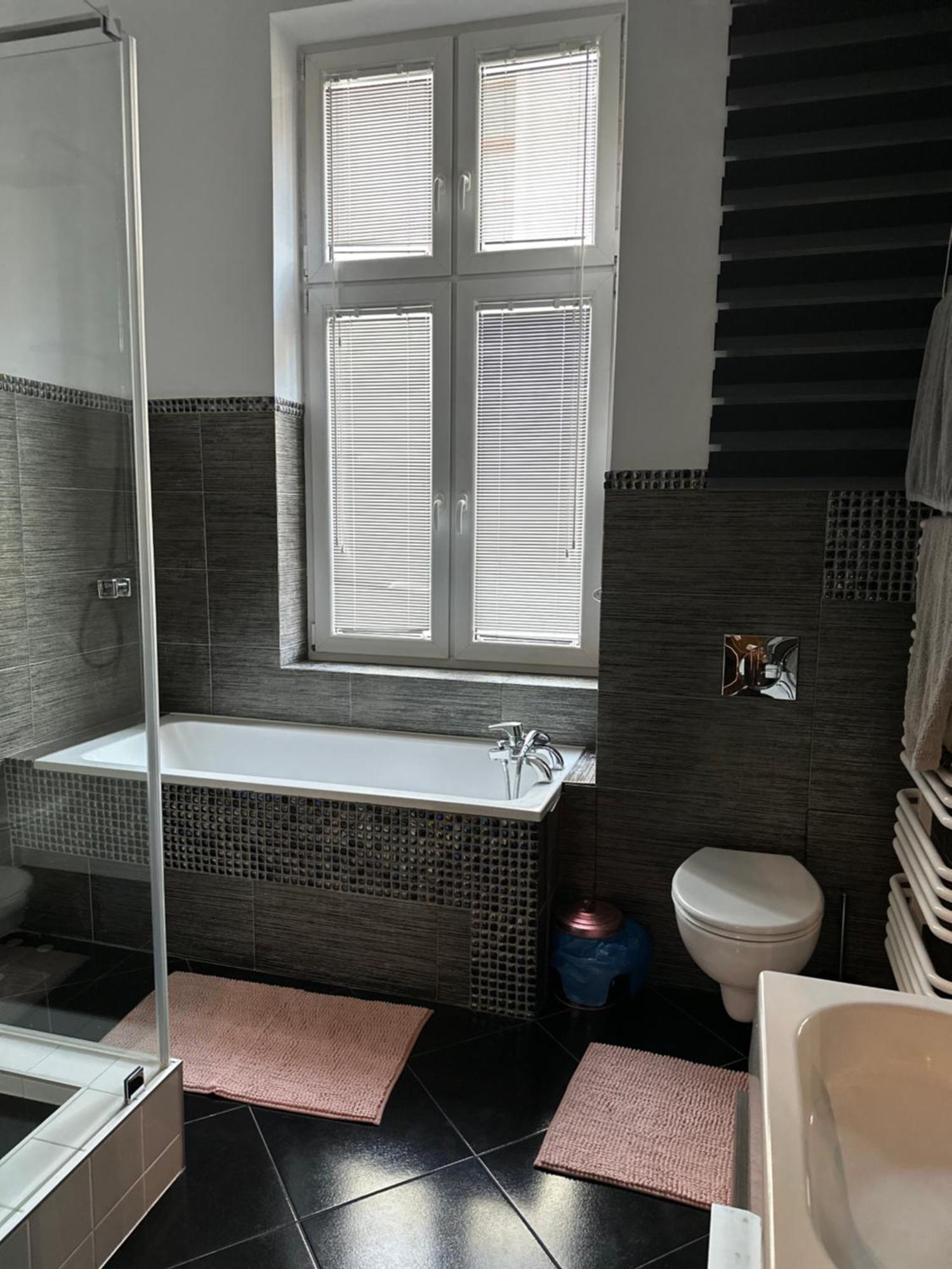 לודז' P-122 Piotrkowska Apartment. מראה חיצוני תמונה